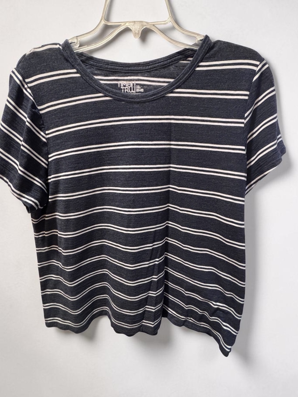 🎉 (Women’s XL) Time + Tru Navy Blue + White Striped Short Sleeve T-Shirt